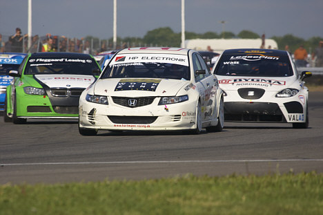 James Thompson kørte Hartmann Honda Racing i front.